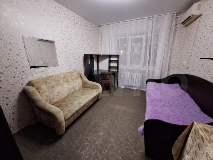Комната Бородина ул, 22