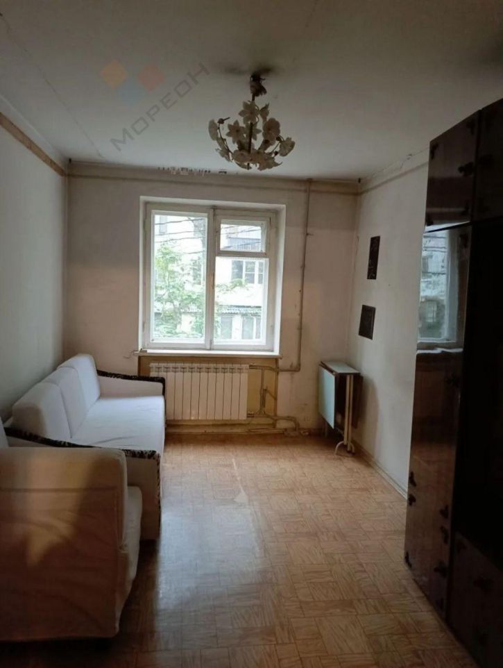 4-комн квартира Селезнёва ул, 176