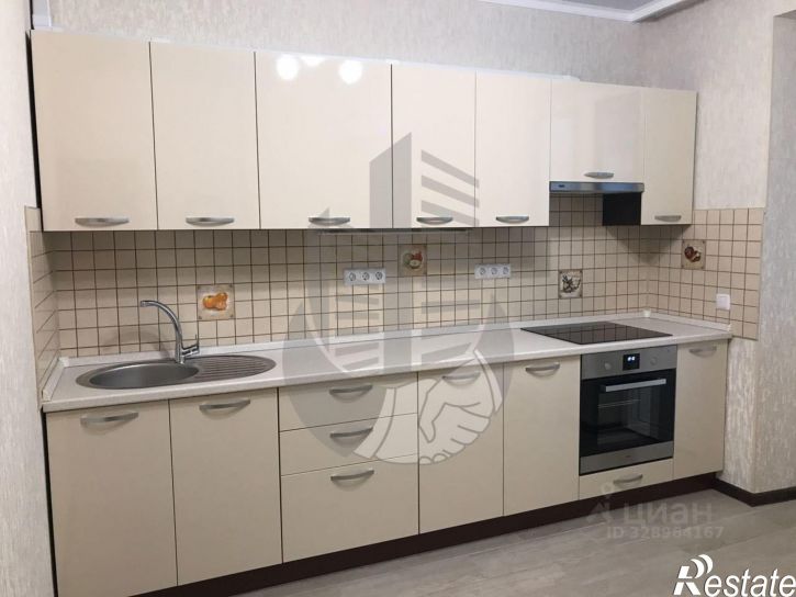 1-комн квартира ул им. Героя Яцкова И.В., 10,  д. 10