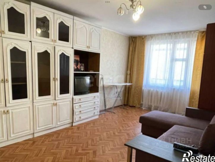 1-комн квартира улица Карякина, 3,  д. 3
