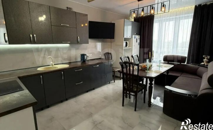 3-комн квартира микрорайон Любимово, 7к1