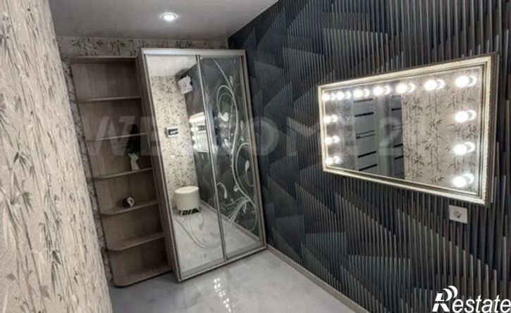 3-комн квартира микрорайон Любимово, 7к1