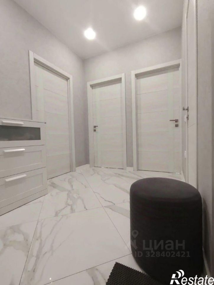 2-комн квартира ул им. Героя Яцкова И.В., 17,  д. 17