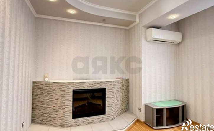 5-комн квартира улица 1 Мая, 286/1,  д. 286/1