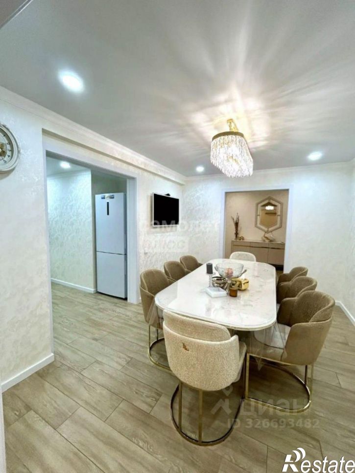 5-комн квартира пр-кт Чекистов, 13,  д. 13