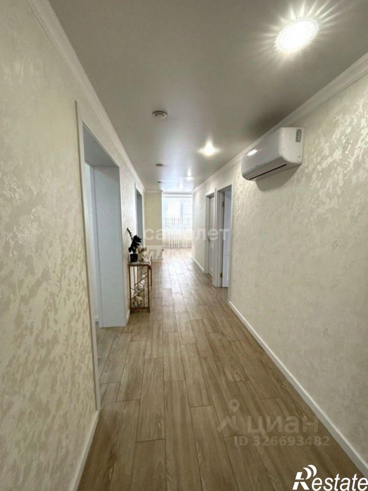5-комн квартира пр-кт Чекистов, 13,  д. 13