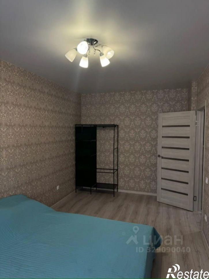 2-комн квартира ул им. Цезаря Куникова, 24 1,  д. 24 1,  к. 1