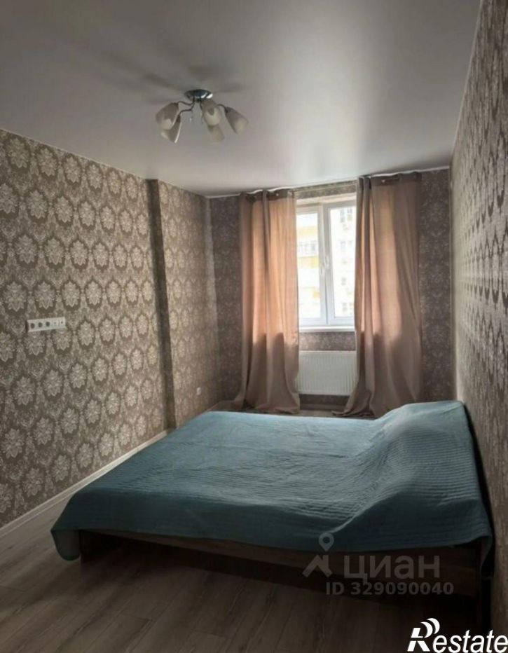 2-комн квартира ул им. Цезаря Куникова, 24 1,  д. 24 1,  к. 1