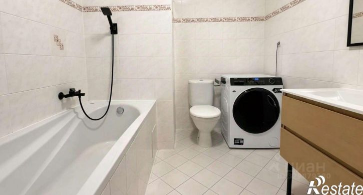 2-комн квартира улица Героя Аверкиева, 1,  д. 1