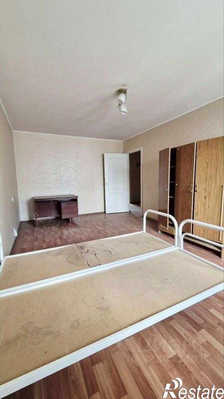 3-комн квартира улица Карякина, 27,  д. 27