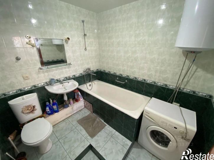 3-комн квартира улица Коммунаров, 98,  д. 98