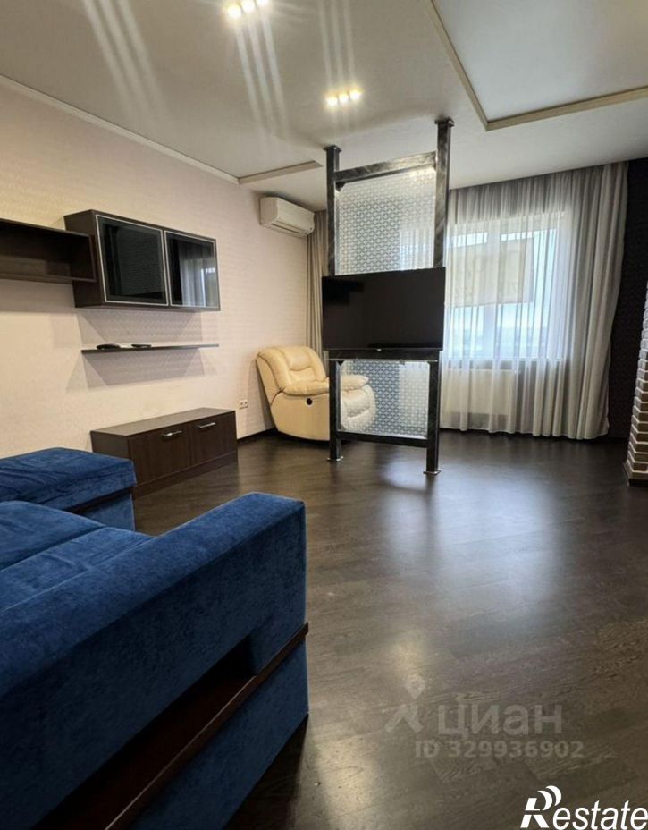 2-комн квартира улица Гаврилова, 27,  д. 27