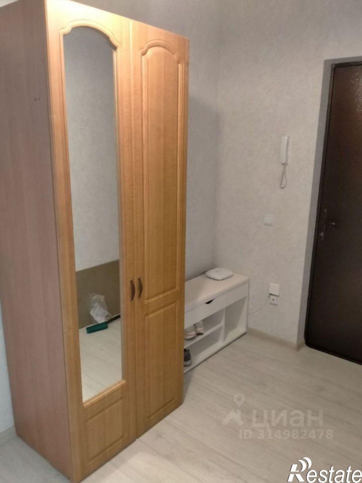 2-комн квартира улица им. генерал-лейтенанта Александра Сапрунова, 17,  д. 17