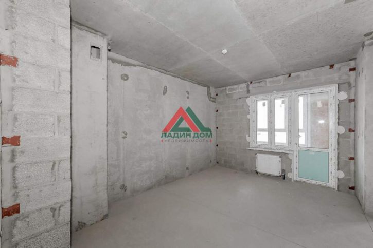 2-комн квартира Питерская улица, д.40