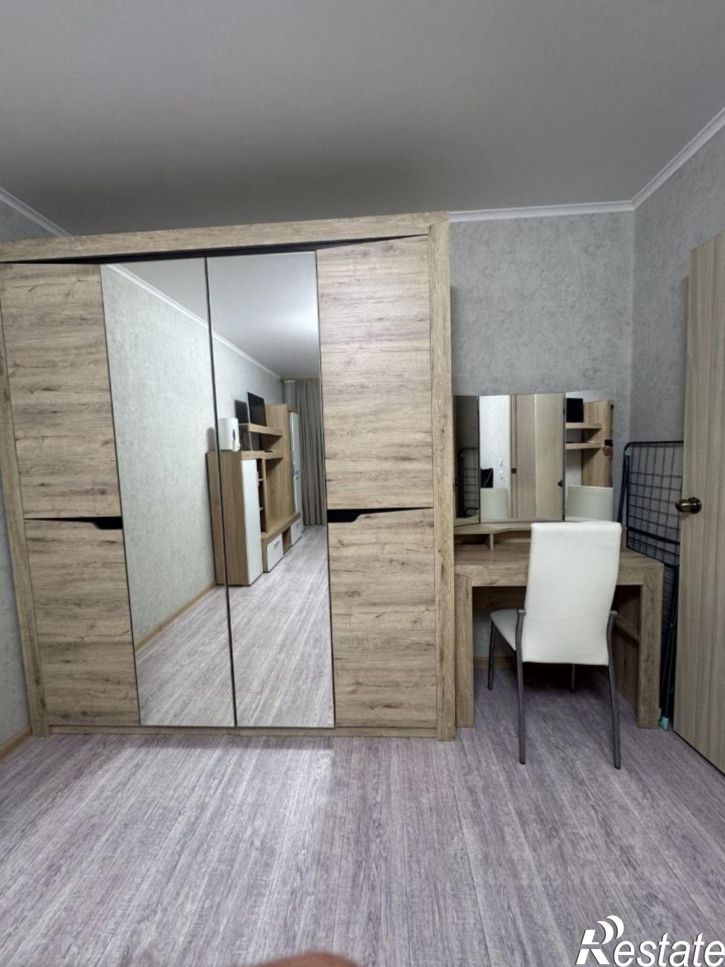 1-комн квартира ул им. Генерала Трошева Г.Н., 8,  д. 8