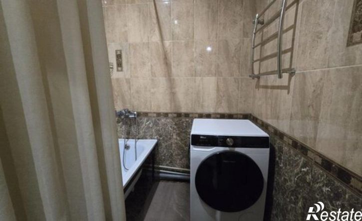 3-комн квартира улица Западный Обход, 42 к2,  д. 42 к2