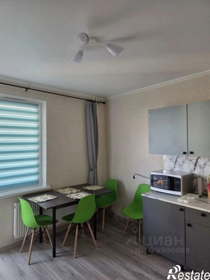 2-комн квартира Душистая улица, 25,  д. 25