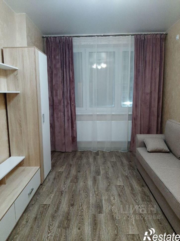 1-комн квартира улица Героя Георгия Бочарникова, 4,  д. 4