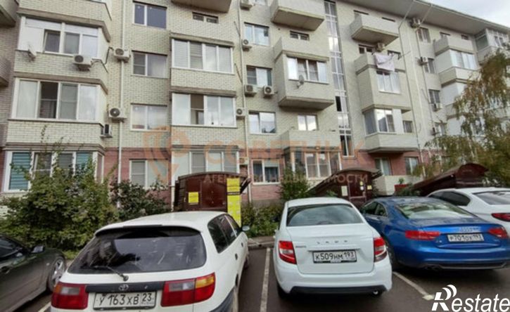 2-комн квартира улица Шевцова, 36 лит1,  д. 36 лит1