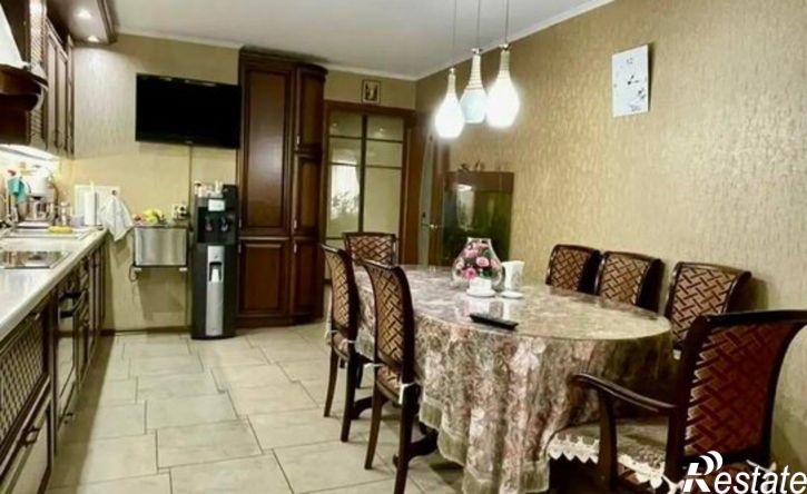 3-комн квартира улица Академика Лукьяненко, 28,  д. 28