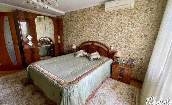 3-комн квартира улица Академика Лукьяненко, 28,  д. 28