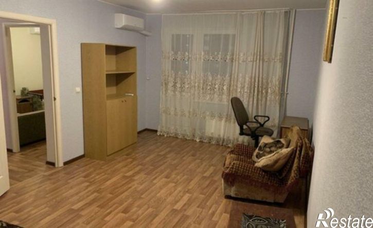 2-комн квартира улица Героя Владислава Посадского, 69,  д. 69