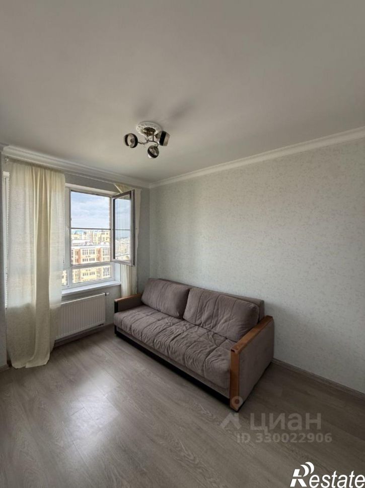 3-комн квартира улица имени Героя Пешкова, 14 к3,  д. 14 к3