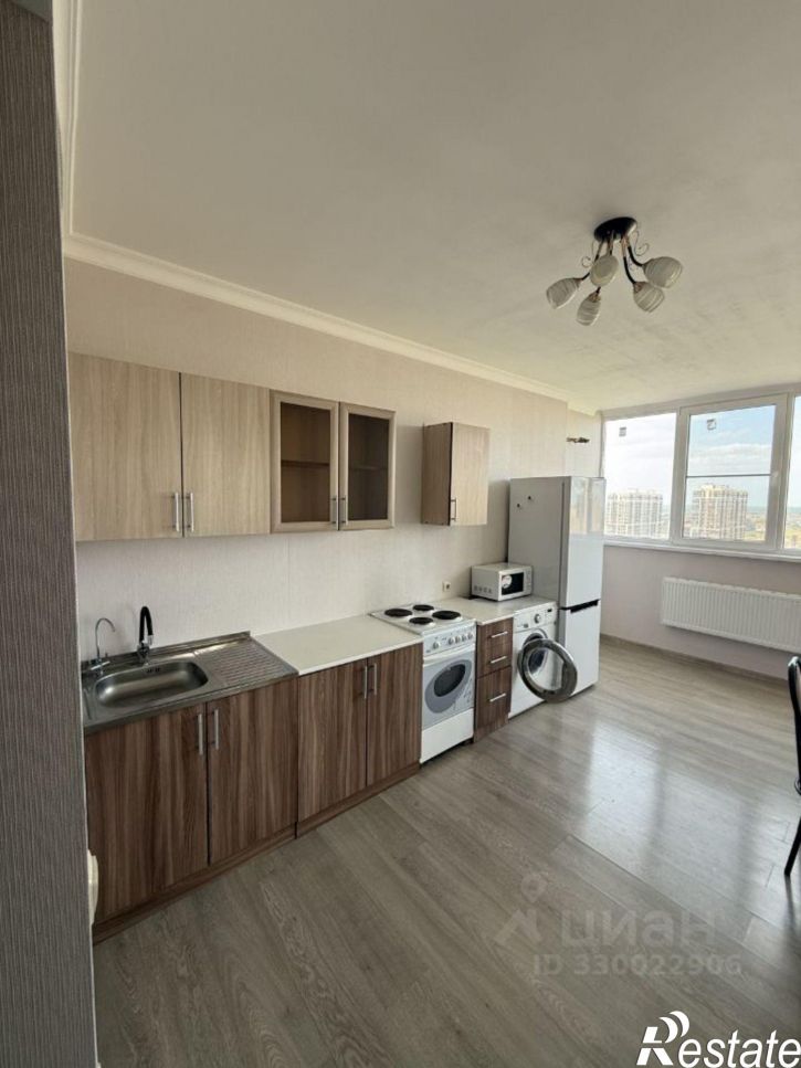 3-комн квартира улица имени Героя Пешкова, 14 к3,  д. 14 к3