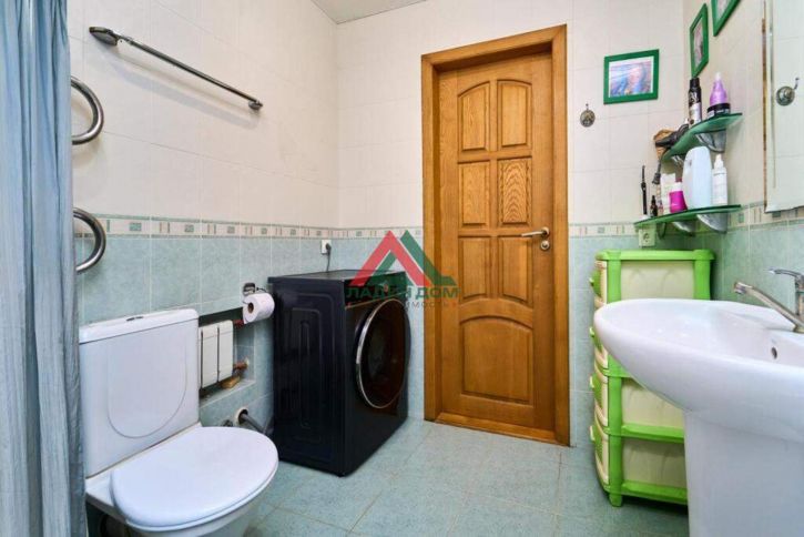 2-комн квартира Чекистов проспект, д.33