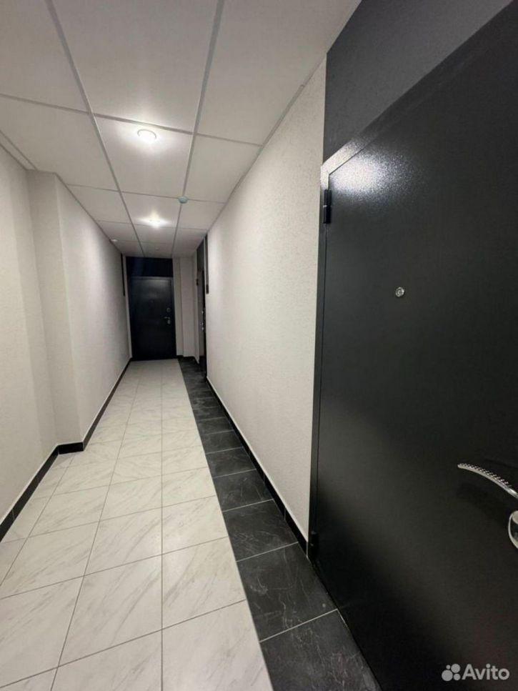 1-комн квартира Карпатская ул, 7