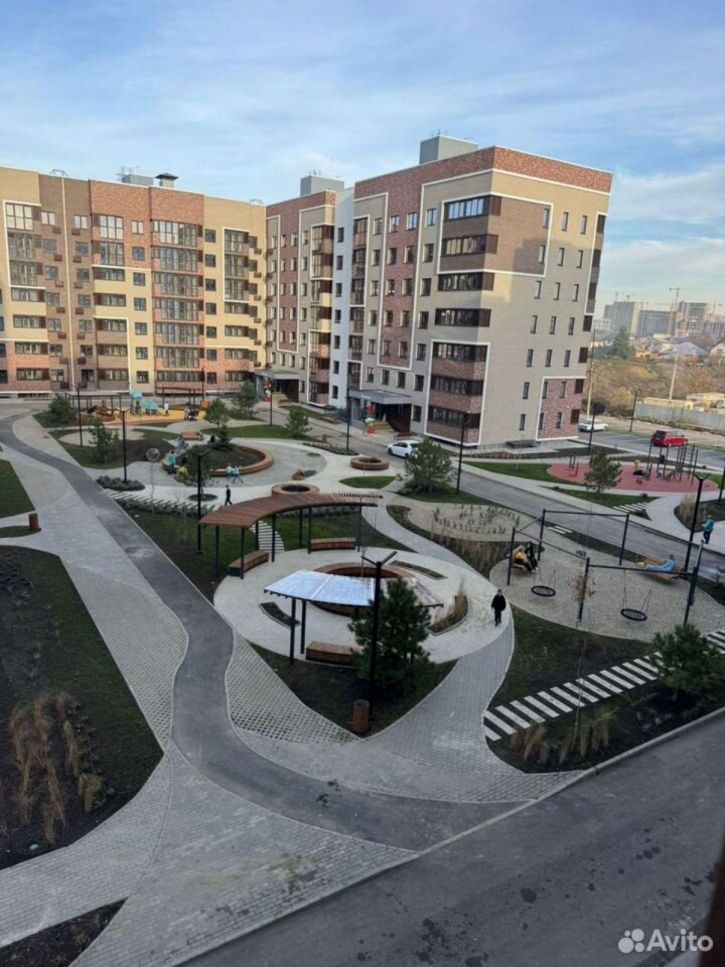 1-комн квартира Карпатская ул, 7
