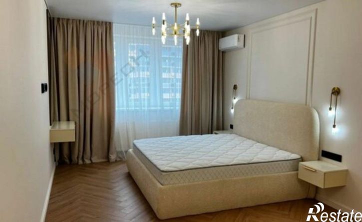 2-комн квартира ул им. Мачуги В.Н., 166А 2,  д. 166А 2,  к. 2