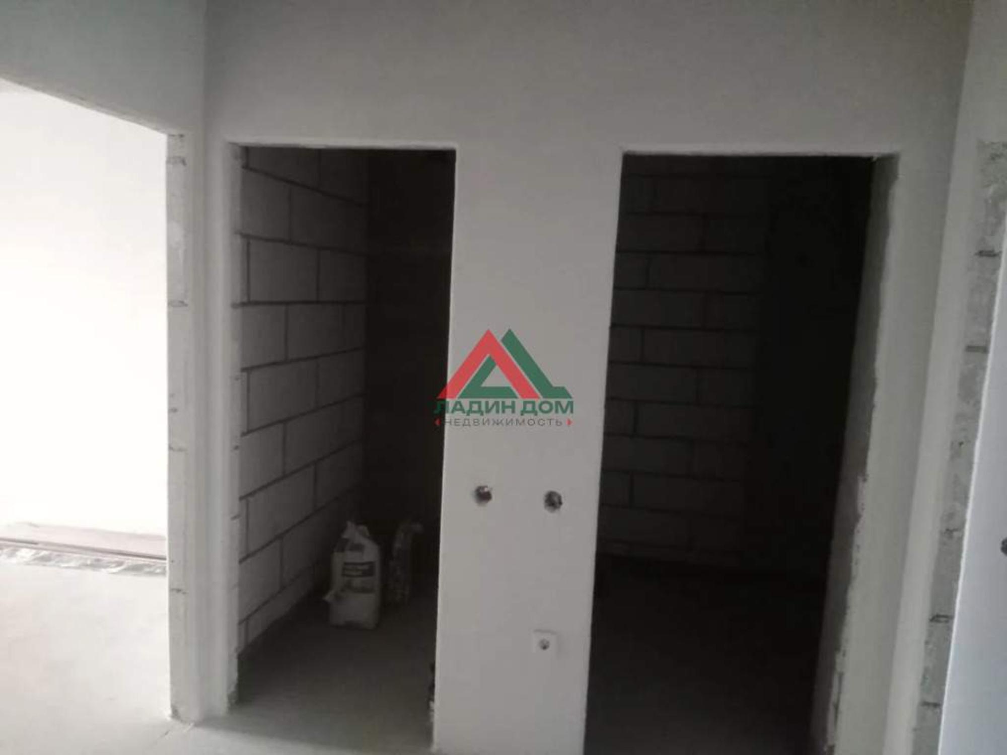 Купить квартиру за 11 850 000 рублей на Наставников ул., д.12