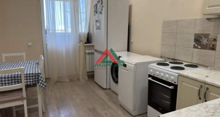 2-комн квартира Кадетская улица, д.9