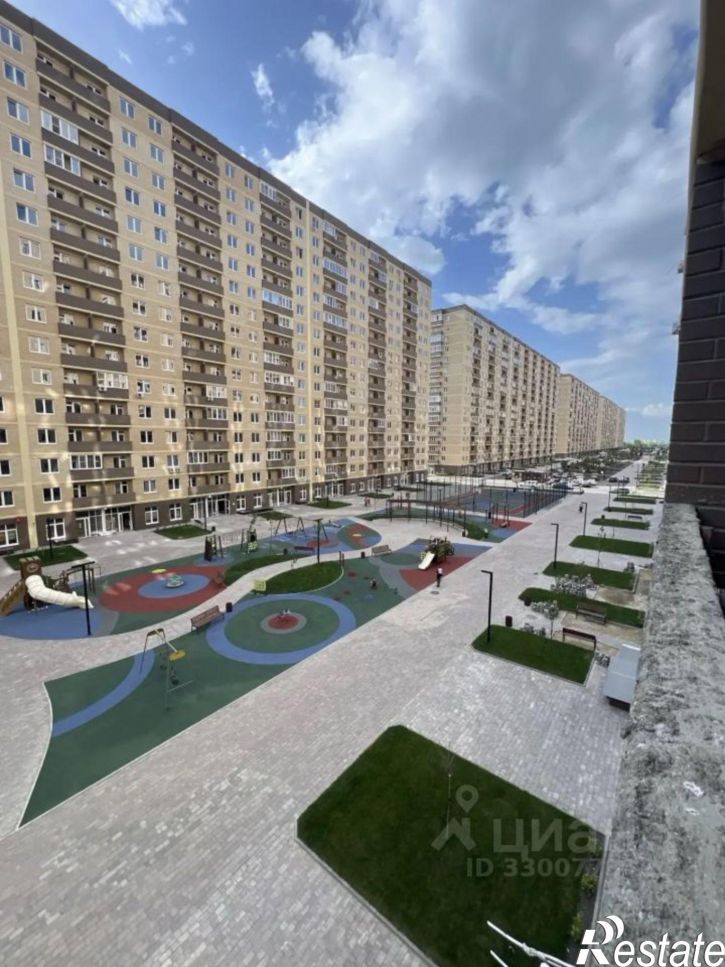 2-комн квартира улица имени Хамазана Гизатуллина, 2 к27,  д. 2 к27