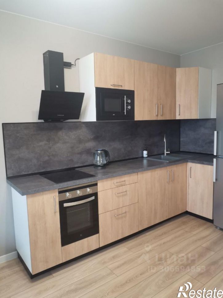 2-комн квартира Адмиралтейский бульвар, 3,  д. 3