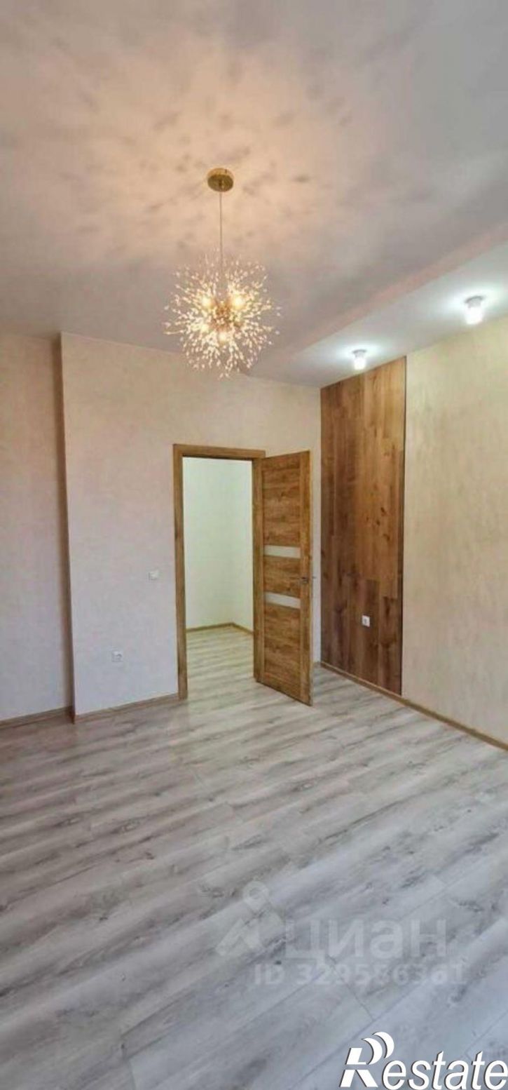 2-комн квартира улица имени Генерала Корнилова, 10 к1,  д. 10 к1