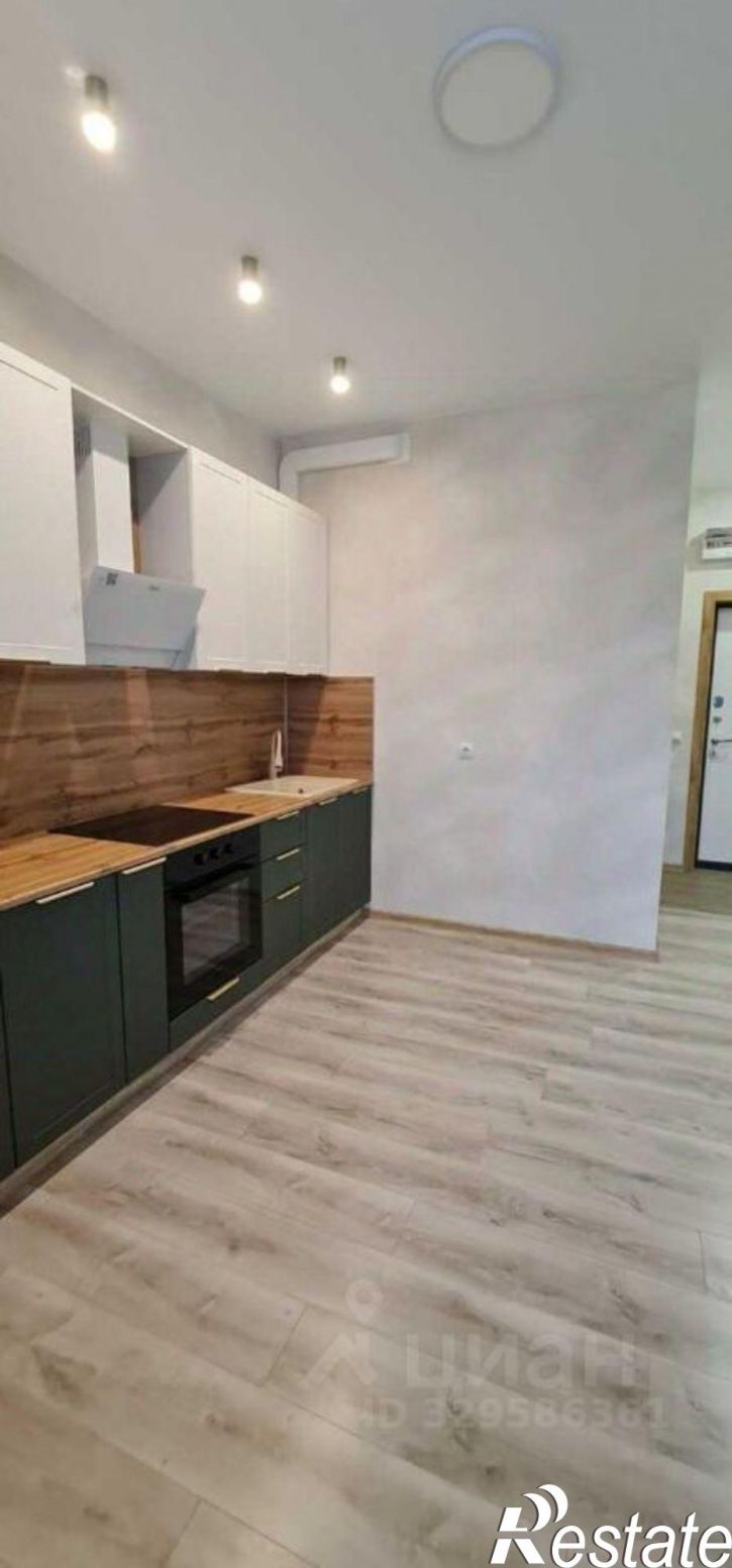 2-комн квартира улица имени Генерала Корнилова, 10 к1,  д. 10 к1