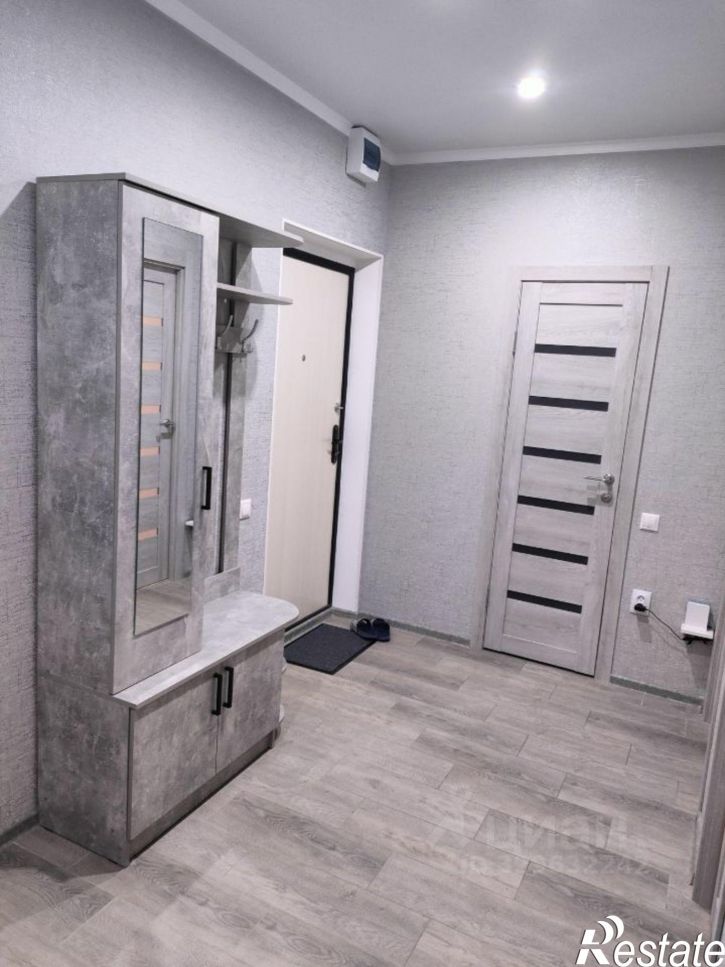 1-комн квартира ул Заполярная, 37 3,  д. 37 3,  к. 3