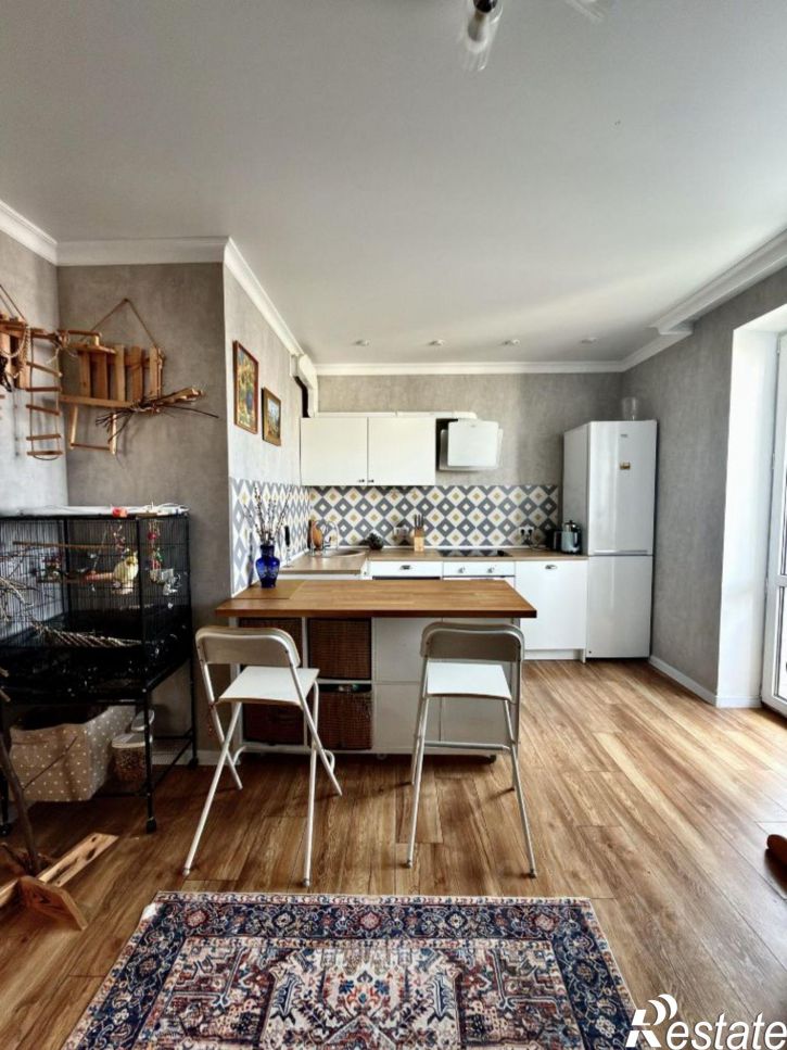 3-комн квартира ул им. Снесарева, 10/1,  д. 10/1