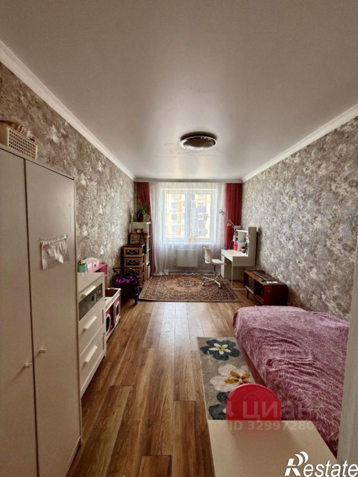 3-комн квартира ул им. Снесарева, 10/1,  д. 10/1