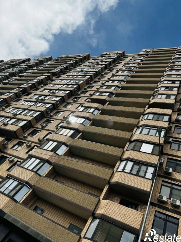 2-комн квартира ул Шоссе Нефтяников, 22 1,  д. 22 1,  к. 1