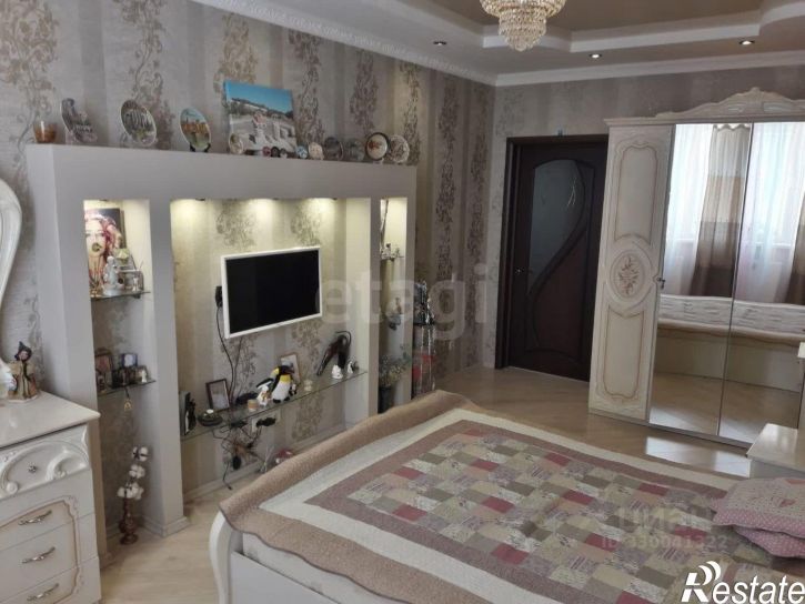 1-комн квартира улица им. Героя Яцкова И.В., 8,  д. 8