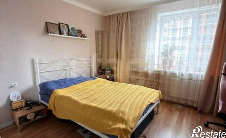 3-комн квартира улица Снесарева, 10/1,  д. 10/1