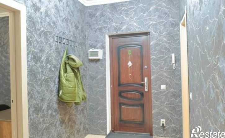 2-комн квартира улица 1 Мая, 299/1,  д. 299/1