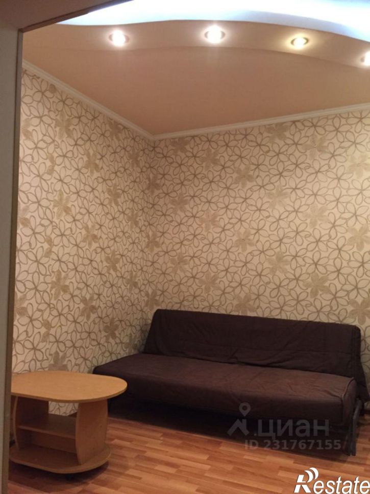 3-комн квартира улица 4-я Линия, 37,  д. 37
