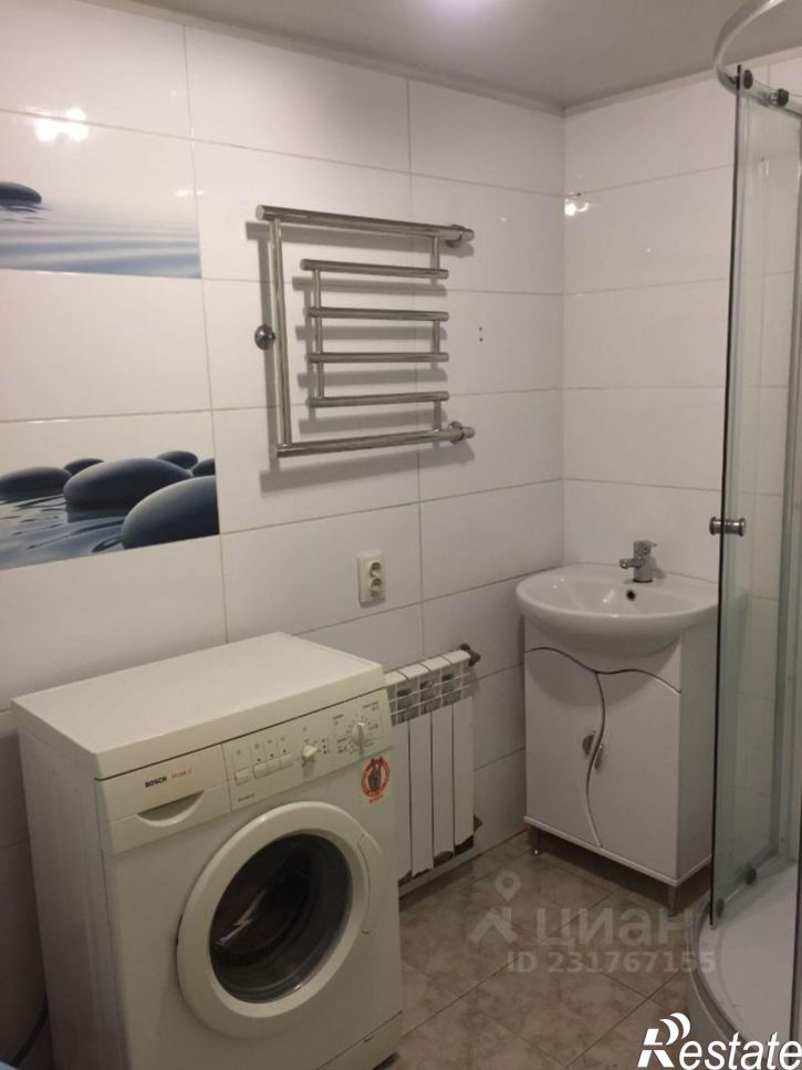3-комн квартира улица 4-я Линия, 37,  д. 37