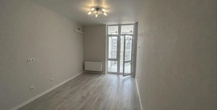 Студия улица Адмирала Макарова, 5