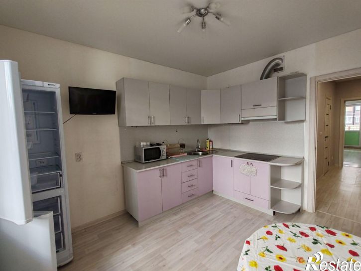 2-комн квартира улица Евгении Жигуленко, 13 к1,  д. 13 к1