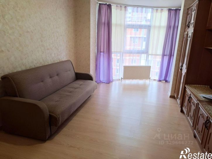 2-комн квартира улица Героев-Разведчиков, 12/1,  д. 12/1
